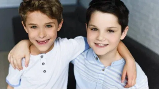 how much dna do siblings share